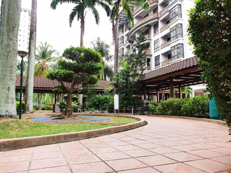 Mahkota Pool View Apartment Near A'Famosa & Jonker Малакка Экстерьер фото